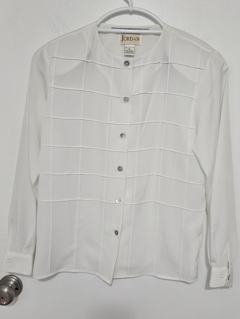 Jordan Off-White Pintuck Grid Button Blouse Size Medium